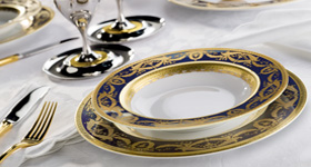 XV gadsimtā porcelāna imports no Ķīnas palielinājās, taču tas vēl joprojām bija ļoti dārgs.